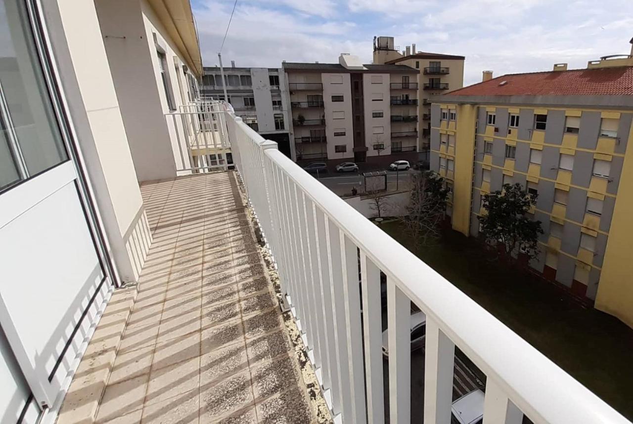 Apartmentfour Πόντα Ντελγκάντα Εξωτερικό φωτογραφία